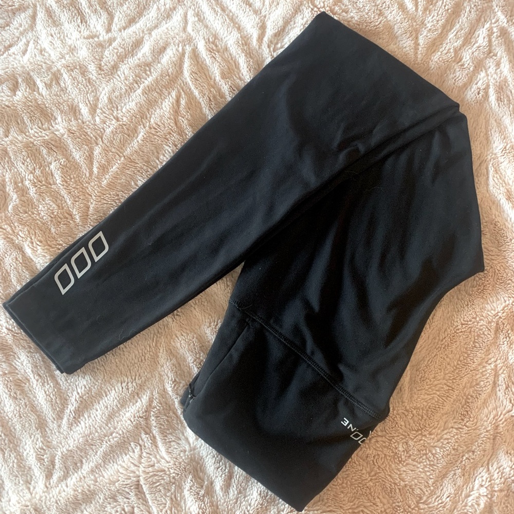 Like New Lorna Jane Black Leggings